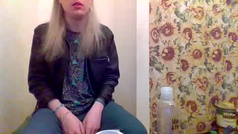 hey_mikky online show from 11, 3, 2025