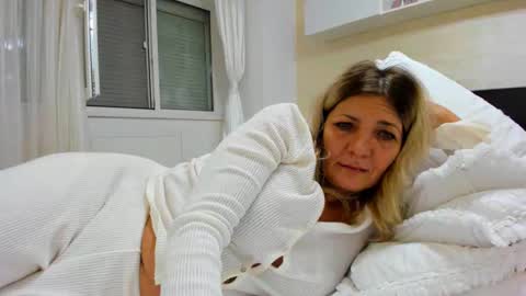 Snapshot of heyheygrey chatting on 29, 1, 2025 Heyheygrey online show from 29, 1, 2025