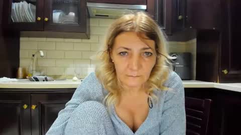 Snapshot of heyheygrey chatting on 20, 2, 2025 Heyheygrey online show from 20, 2, 2025