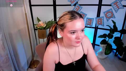 Amazing Mary  online show from 20, 9, 2025