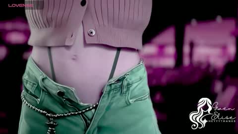 Snapshot of heyyythanks chatting on 12, 11, 2025 Gwen Elise online show from 12, 11, 2025