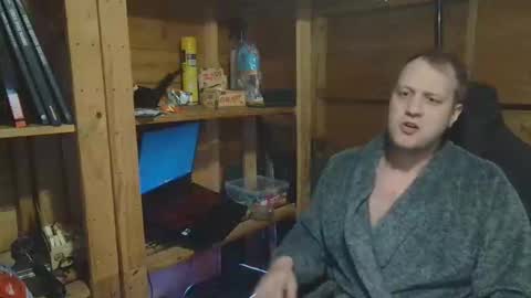 Snapshot of hharveyden chatting on 22, 3, 2026 H Dawg online show from 22, 3, 2026