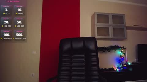 Snapshot of hi_bye_ chatting on 6, 3, 2025 Lina online show from 6, 3, 2025