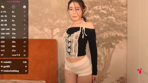 Hiaru online show from 13, 1, 2025