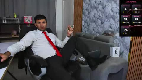 Snapshot of hiddenoffice chatting on 6, 2, 2026 George online show from 6, 2, 2026