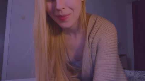 Chloe online show from 11, 3, 2025