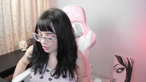 Snapshot of hikaru_arimura chatting on 3, 1, 2025 hikaru_arimura online show from 3, 1, 2025