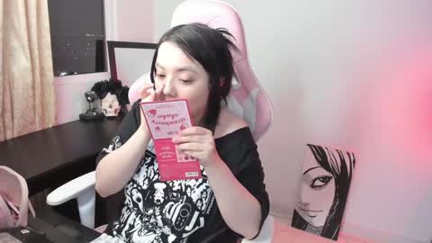 Snapshot of hikaru_arimura chatting on 4, 2, 2025 hikaru_arimura online show from 4, 2, 2025