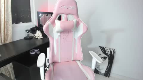 Snapshot of hikaru_arimura chatting on 5, 2, 2025 hikaru_arimura online show from 5, 2, 2025