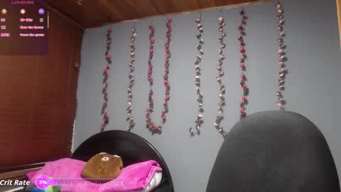 hilaril18 online show from 11, 1, 2026