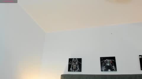 hilary_tailor online show from 24, 2, 2026