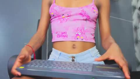  Hillary  online show from 17, 10, 2025