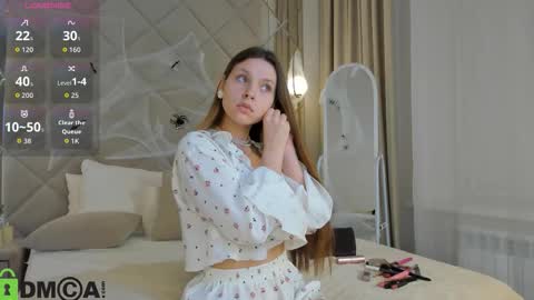 hina smilth online show from 30, 10, 2025