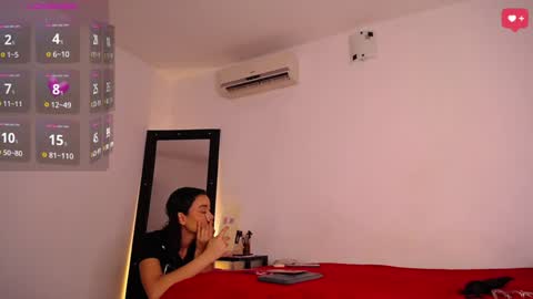 Snapshot of hipshannah chatting on 7, 2, 2025 H A N N A H online show from 7, 2, 2025