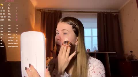 I am Amy ntmu Lets hit 10 Thumbs Up together online show from 20, 12, 2025