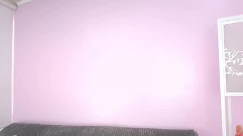 hiyakasudere_ online show from 4, 11, 2025