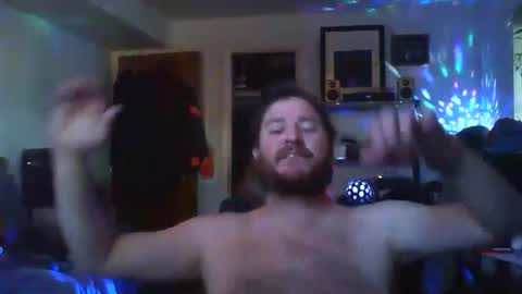 Snapshot of hobbes80 chatting on 28, 1, 2025 hobbes80 online show from 28, 1, 2025