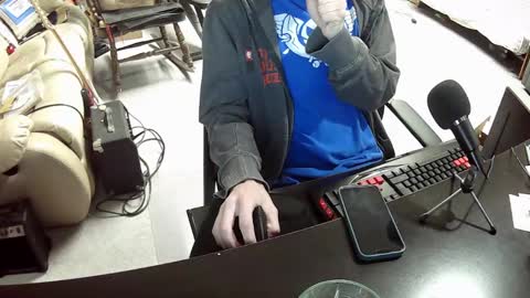 Snapshot of hoboayoyo chatting on 28, 2, 2025 Hentai man online show from 28, 2, 2025