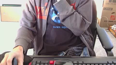 Snapshot of hoboayoyo chatting on 23, 11, 2025 Hentai man online show from 23, 11, 2025