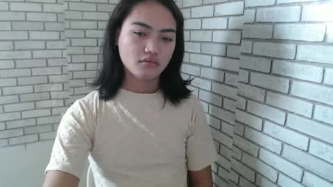 Snapshot of hoelyixia chatting on 22, 12, 2025 Ixia3 online show from 22, 12, 2025