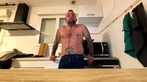 Snapshot of hollyandelon chatting on 25, 9, 2025 hollyandelon online show from 25, 9, 2025