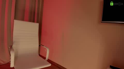 hollyextra online show from 29, 12, 2024