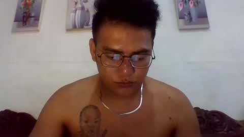 hollyfucker178846 online show from 18, 2, 2026