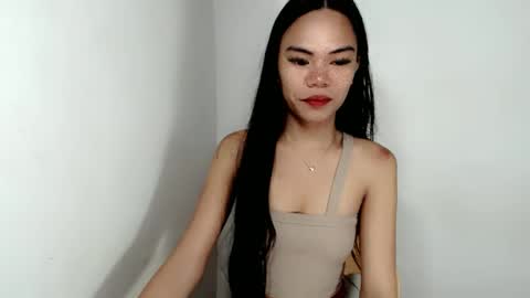 hollyhalo online show from 18, 10, 2025