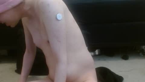 Holly Hawkes online show from 30, 11, 2025