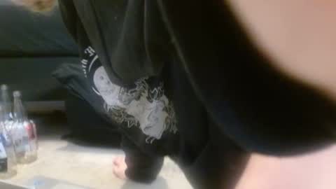 Holly Hawkes online show from 14, 1, 2026