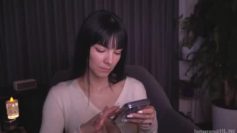 Holly Linder online show from 30, 11, 2025