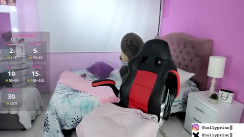 Snapshot of hollyprincess_2 chatting on 7, 2, 2025 holly princess mermaid online show from 7, 2, 2025