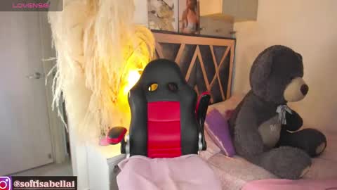 Snapshot of hollyprincess_2 chatting on 11, 9, 2025 holly princess mermaid online show from 11, 9, 2025