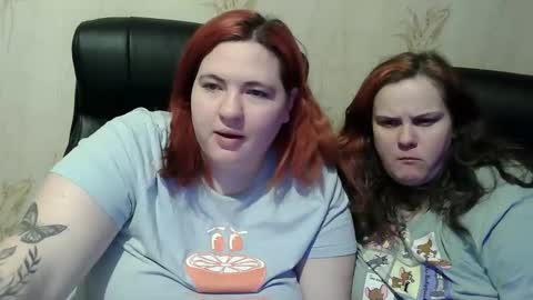 HollyXEva online show from 3, 2, 2026