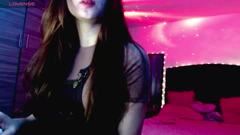 Juli online show from 14, 11, 2025