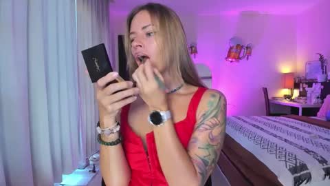 Kira Purrr online show from 22, 9, 2025