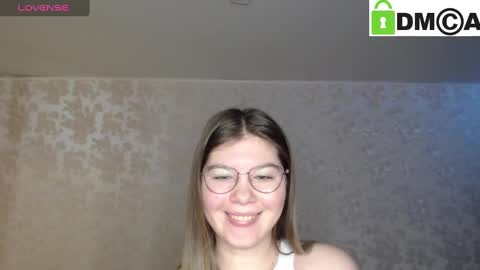 Welcome guys  Pleasure to see you all here  My name is MichaelaTip menu is active Private is open  online show from 10, 12, 2024
