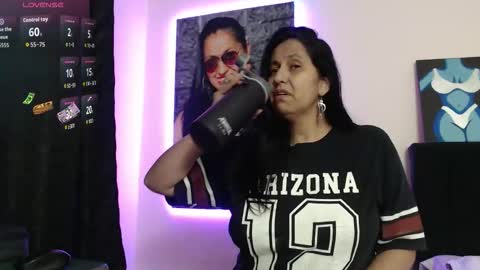 Milena online show from 10, 11, 2025