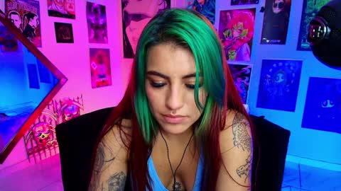   online show from 28, 1, 2025