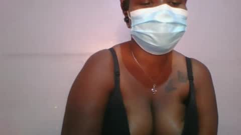 Snapshot of honey_beb chatting on 21, 9, 2025 honey_beb online show from 21, 9, 2025