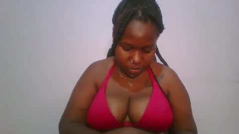 Snapshot of honey_beb chatting on 11, 11, 2025 honey_beb online show from 11, 11, 2025