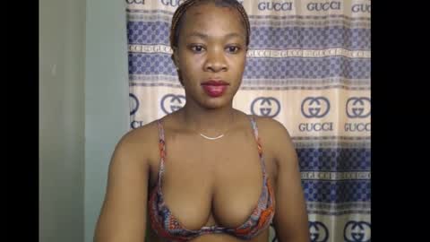 Flora online show from 10, 10, 2025