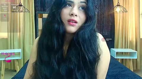 Honey Love online show from 16, 9, 2025