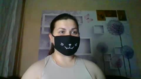 Snapshot of honey_sweet_couple chatting on 22, 11, 2025 Alexa and Oscar online show from 22, 11, 2025