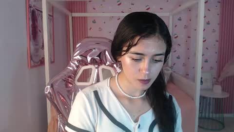 HONEY  online show from 9, 1, 2025