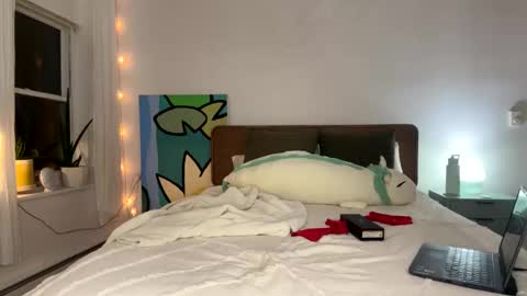 honeybbxx online show from 16, 2, 2025