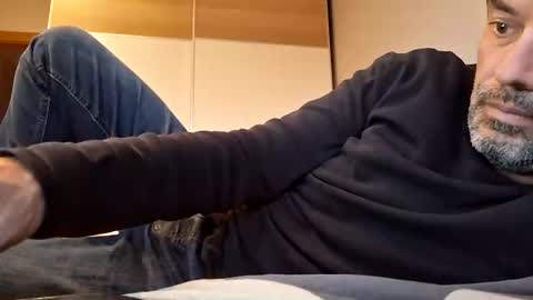 Snapshot of honeydaddyforyou chatting on 12, 11, 2025 honeydaddyforyou online show from 12, 11, 2025