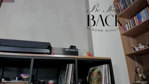 Sofia independent model online show from 14, 10, 2025