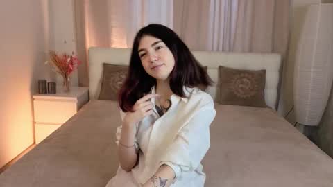 Snapshot of honeykadakia chatting on 24, 11, 2025 Jane online show from 24, 11, 2025