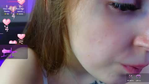 Snapshot of honeylace_ chatting on 25, 3, 2026 Kris online show from 25, 3, 2026